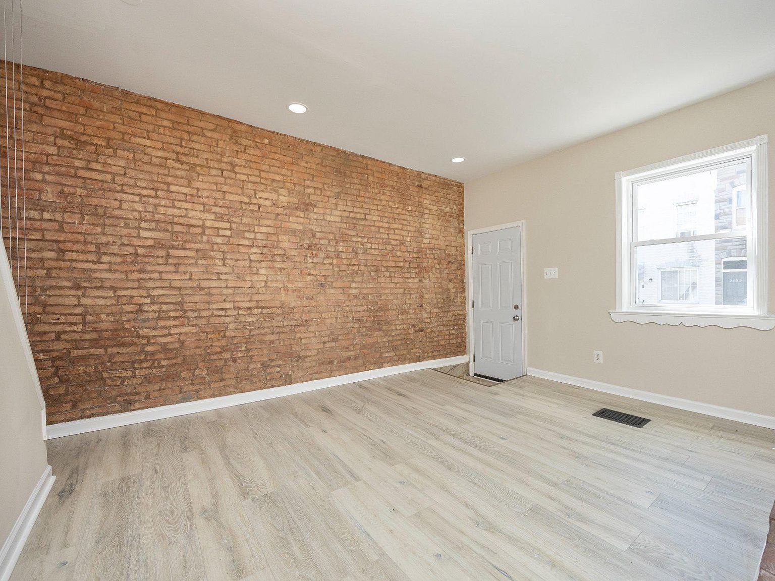 3920 Mount Pleasant Ave Baltimore, MD 21224 - Thumbnail 5