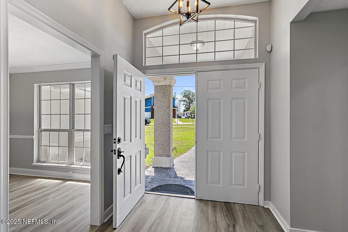 1269 Ribault River Dr Jacksonville, FL 32208 - Thumbnail 5