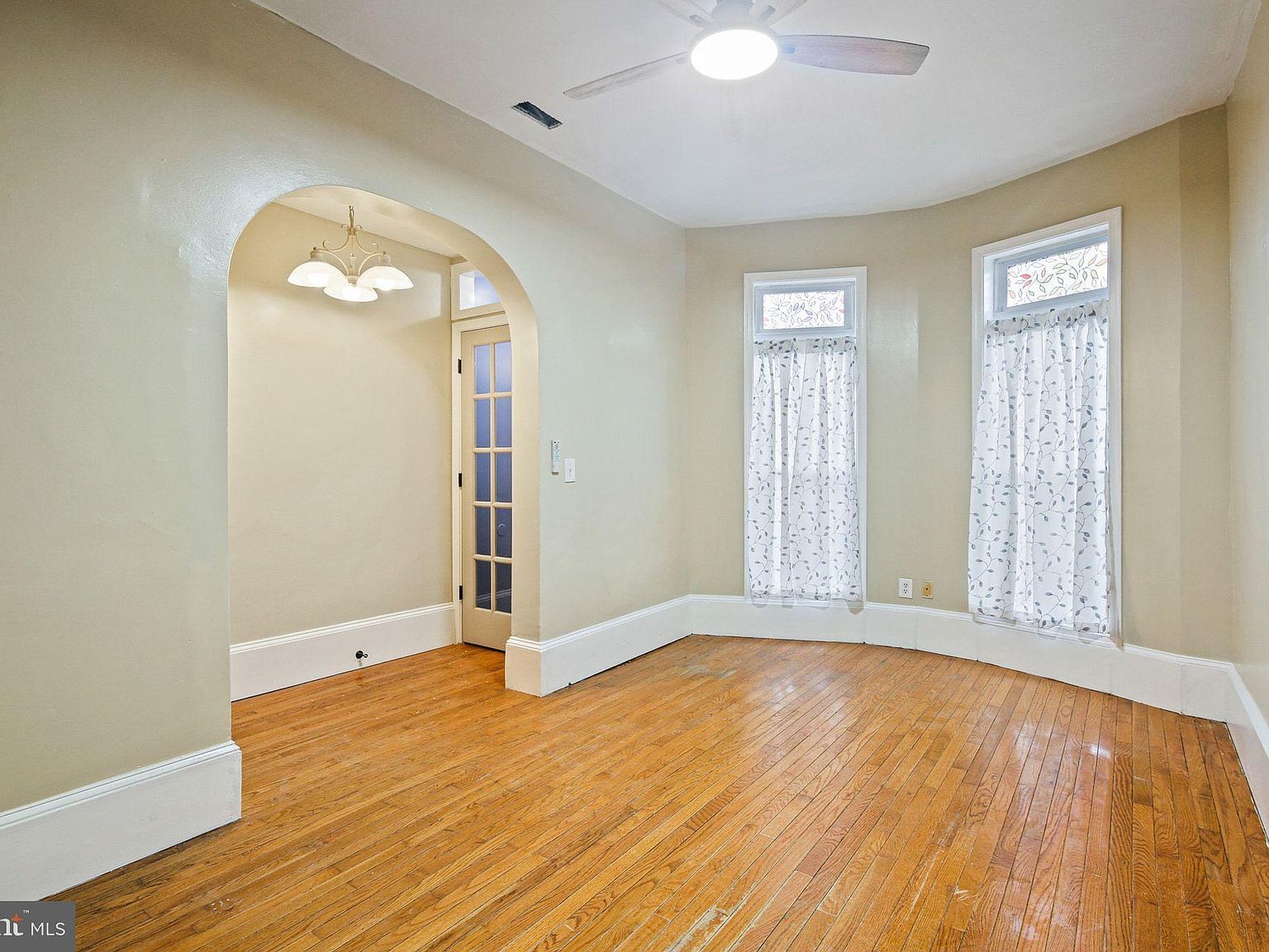 116 S Loudon Ave Baltimore, MD 21229 - Thumbnail 5