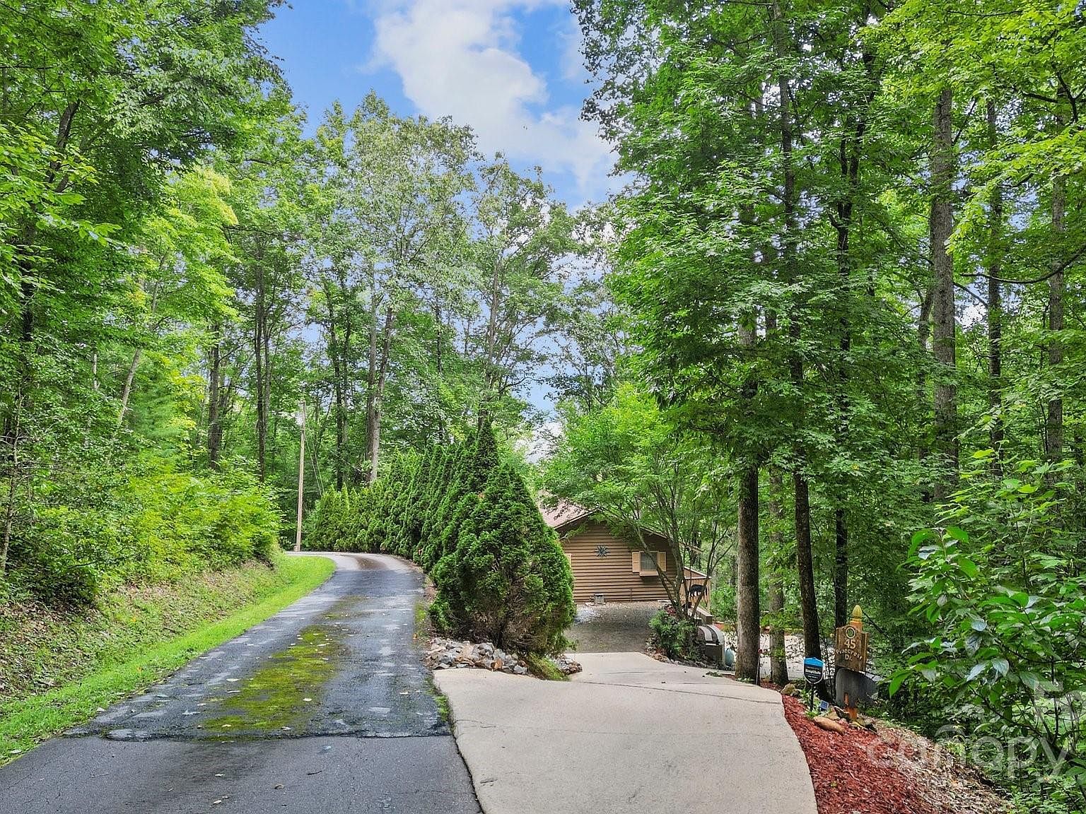 45 Pinecrest Dr Franklin, NC 28734 - Thumbnail 5