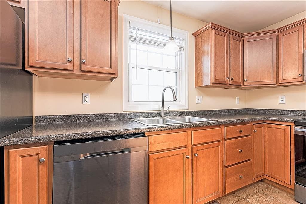 10 Josephine Dr #2D Charlestown, RI 02813 - Thumbnail 5