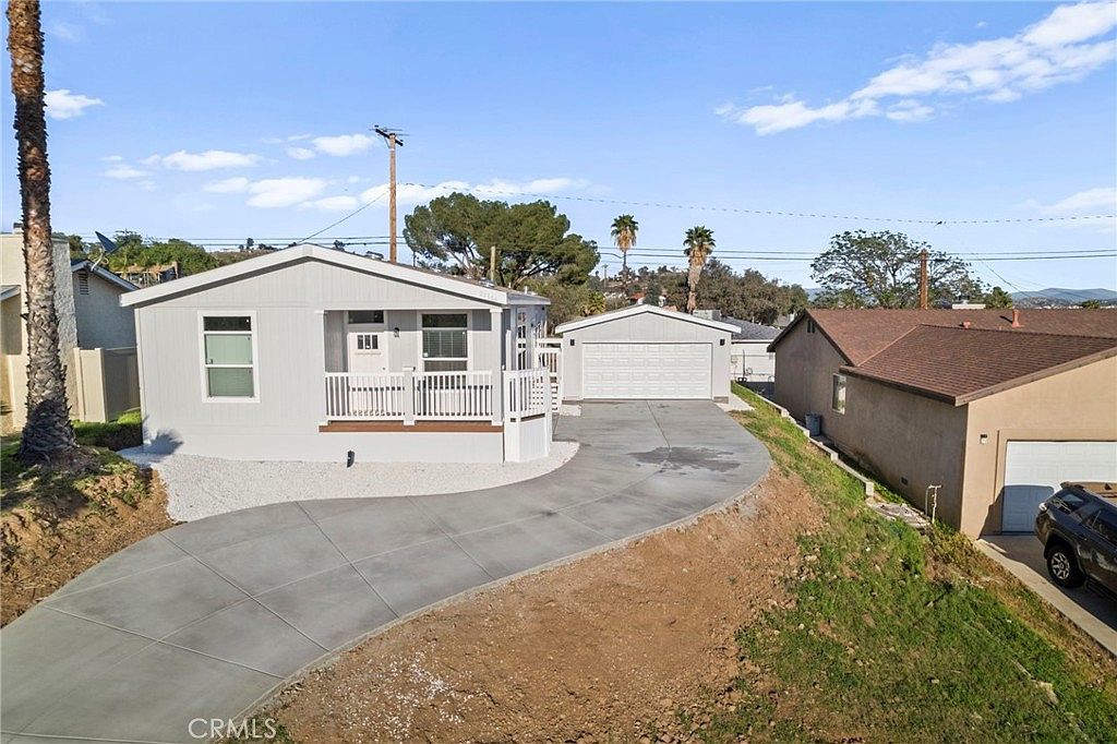 29566 La Cresta Dr Menifee, CA 92584 - Thumbnail 5