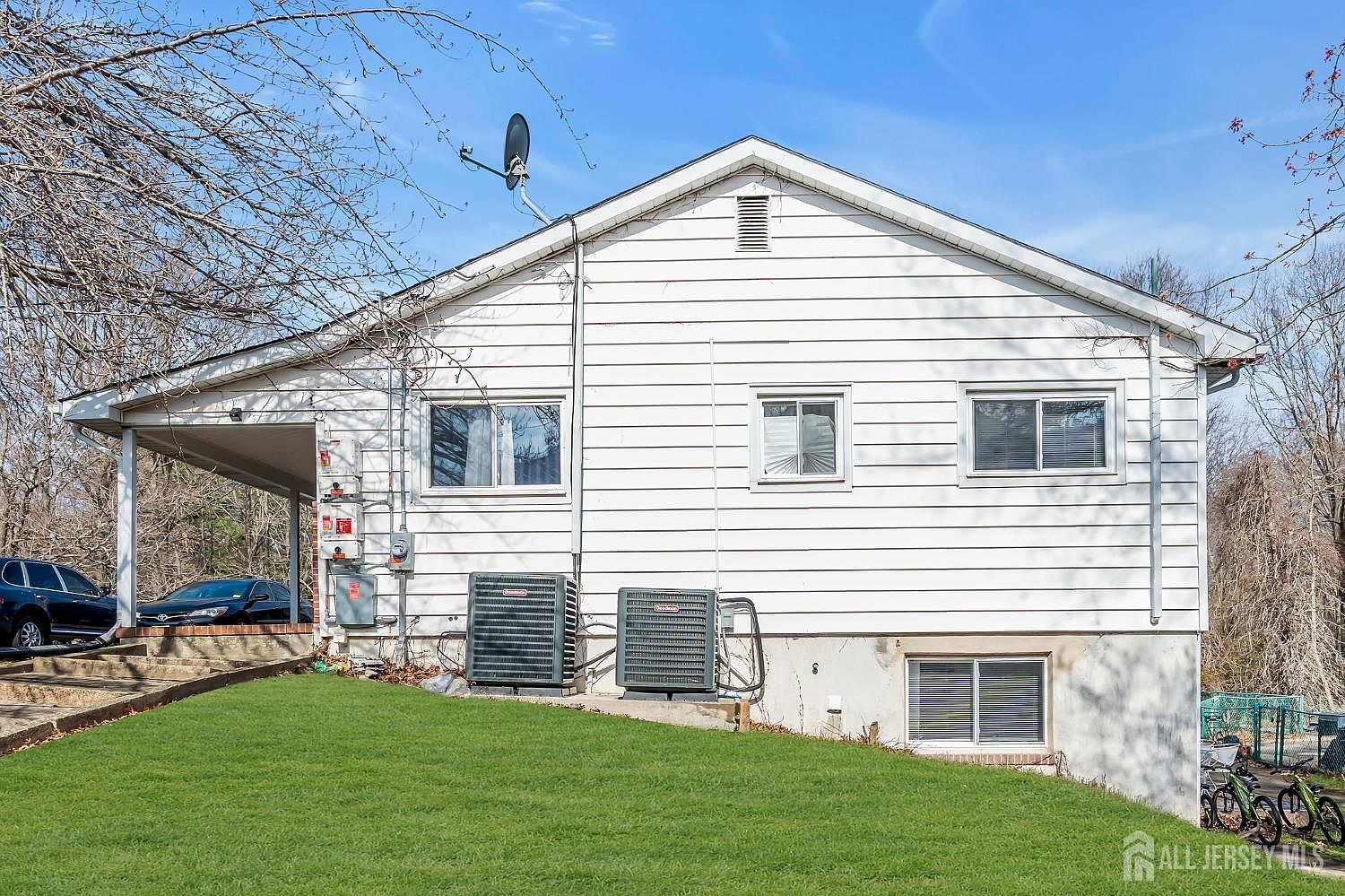 184 Route 520 Morganville, NJ 07751 - Thumbnail 5