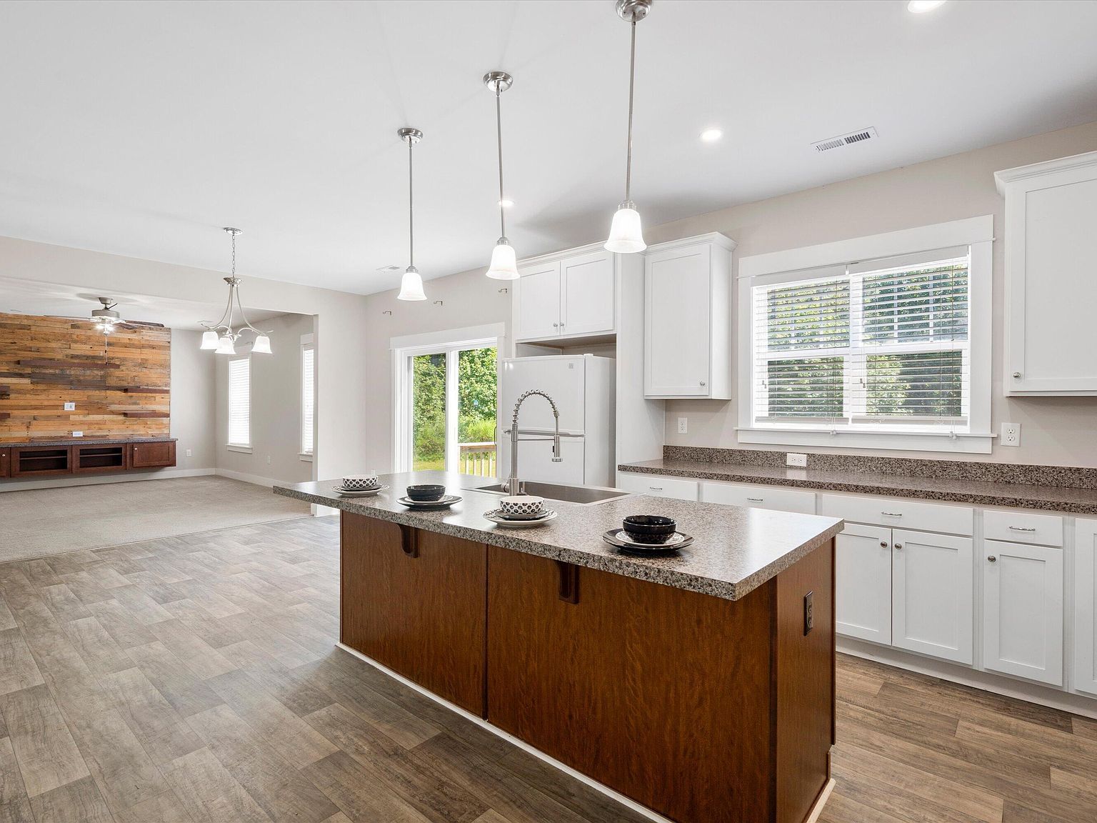 1776 Calamus Pond Rd Summerville, SC 29486 - Thumbnail 5