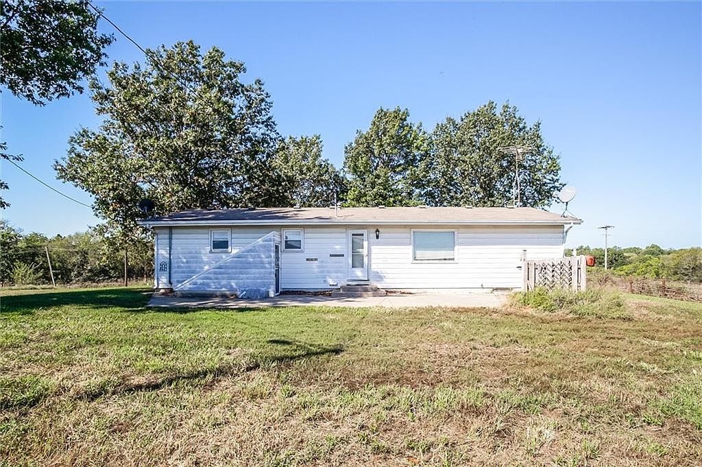 1898 Dade School Rd Odessa, MO 64076 - Thumbnail 5