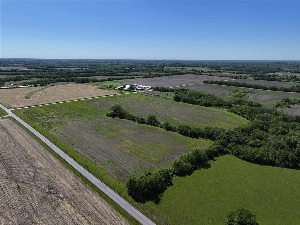 TRACT 4 E 307th St Harrisonville, MO 64701 - Thumbnail 5