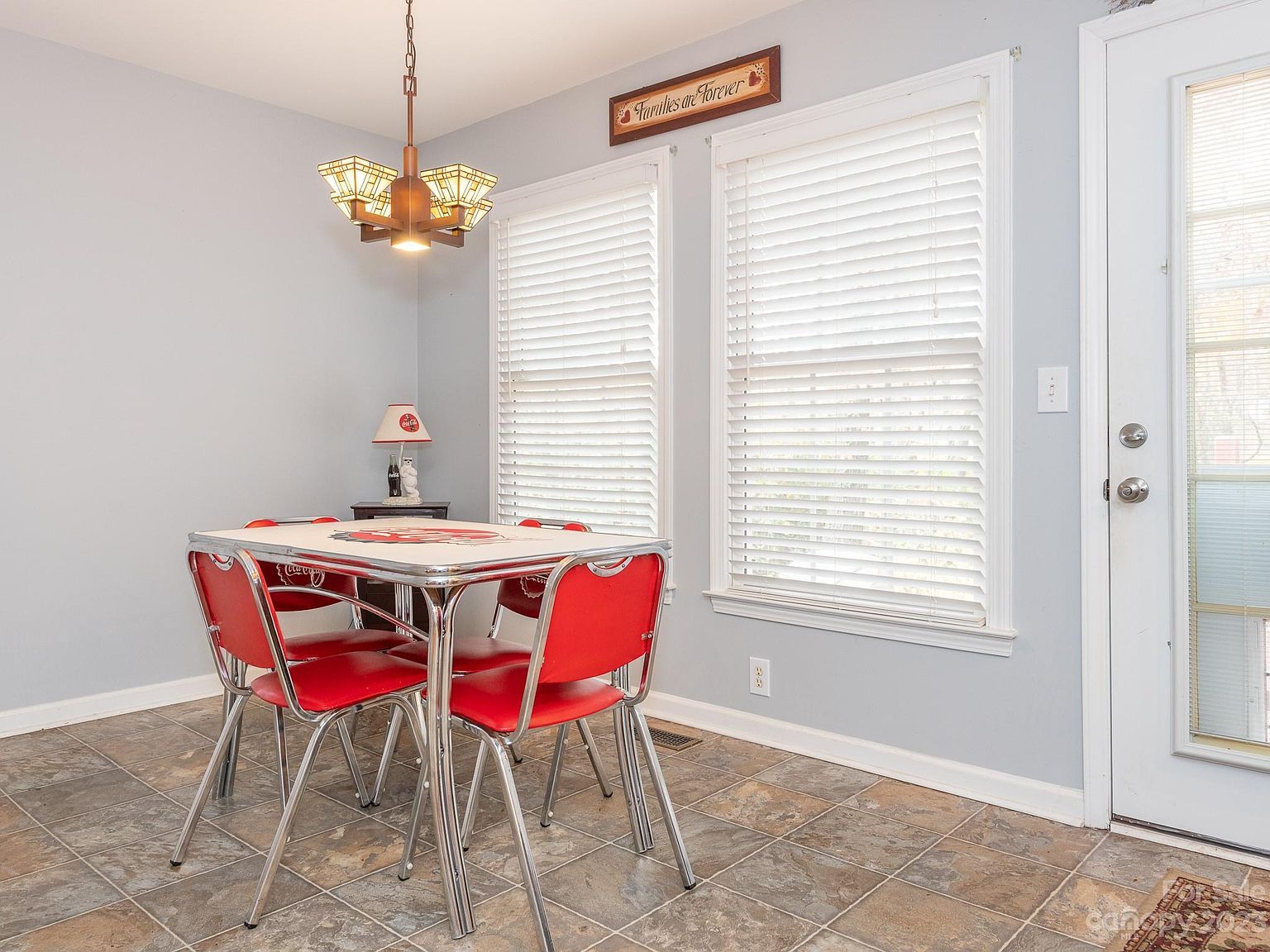 1433 Rainforest Ct Gastonia, NC 28054 - Thumbnail 5