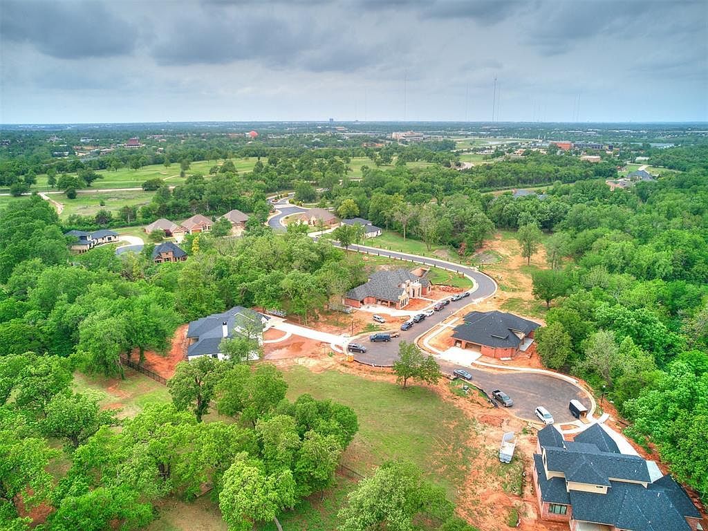 4425 Redbud Dr #4, Oklahoma City, OK, 73117 - Thumbnail 5