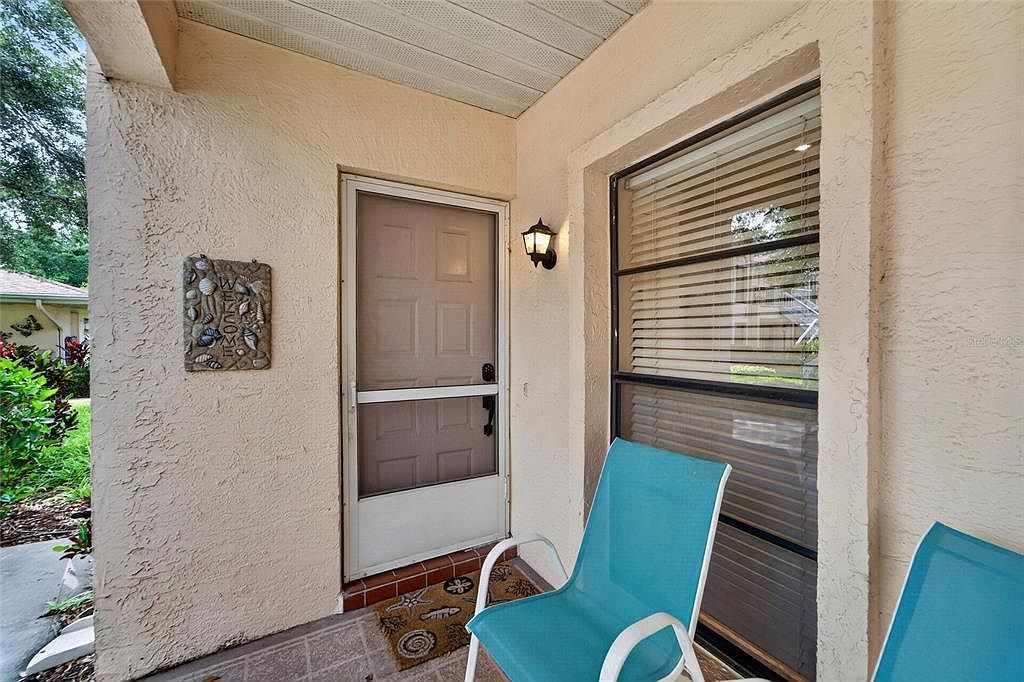 319 Knottwood Ct #2 Sun City Center, FL 33573 - Thumbnail 5