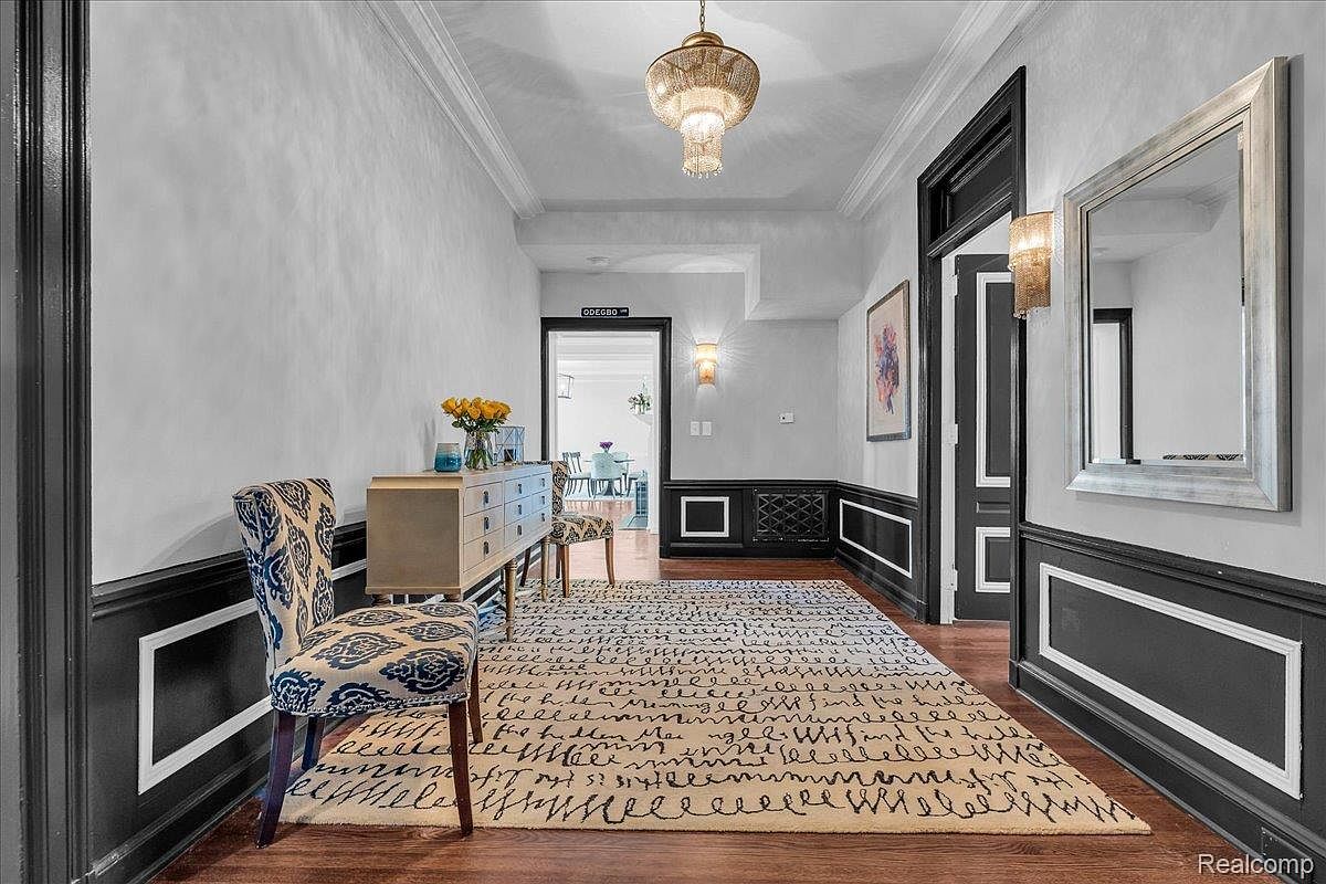 2900 E Jefferson Ave APT C5 Detroit, MI 48207 - Thumbnail 5