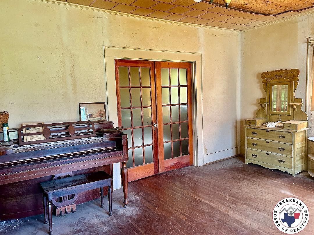 412 Loop 236 Queen City, TX 75572 - Thumbnail 5