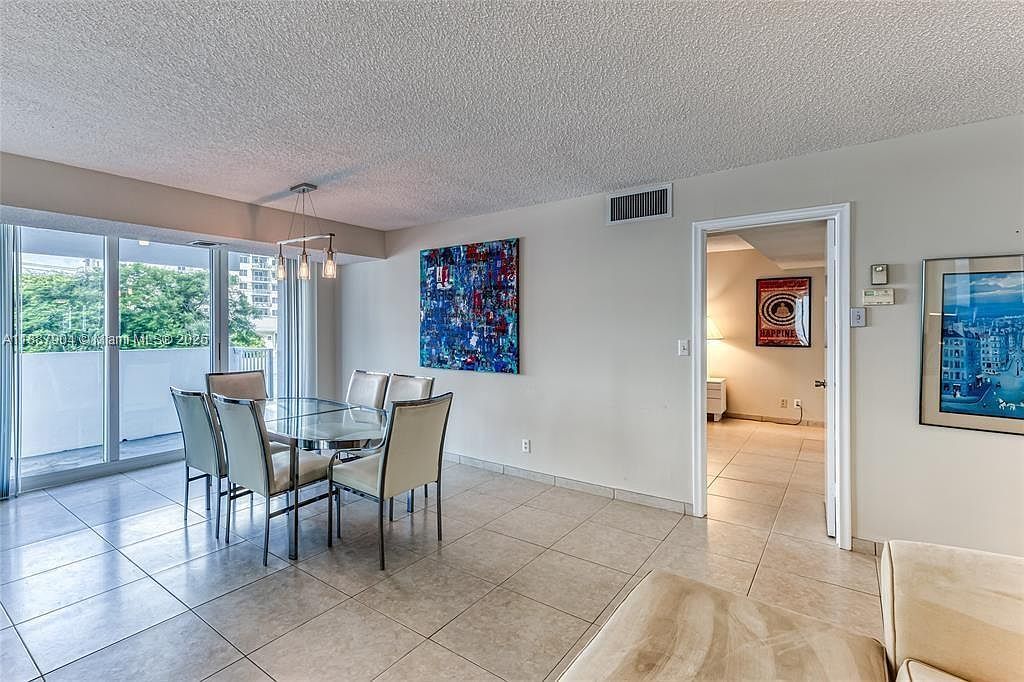 1360 S Ocean Blvd APT 304 Pompano Beach, FL 33062 - Thumbnail 5