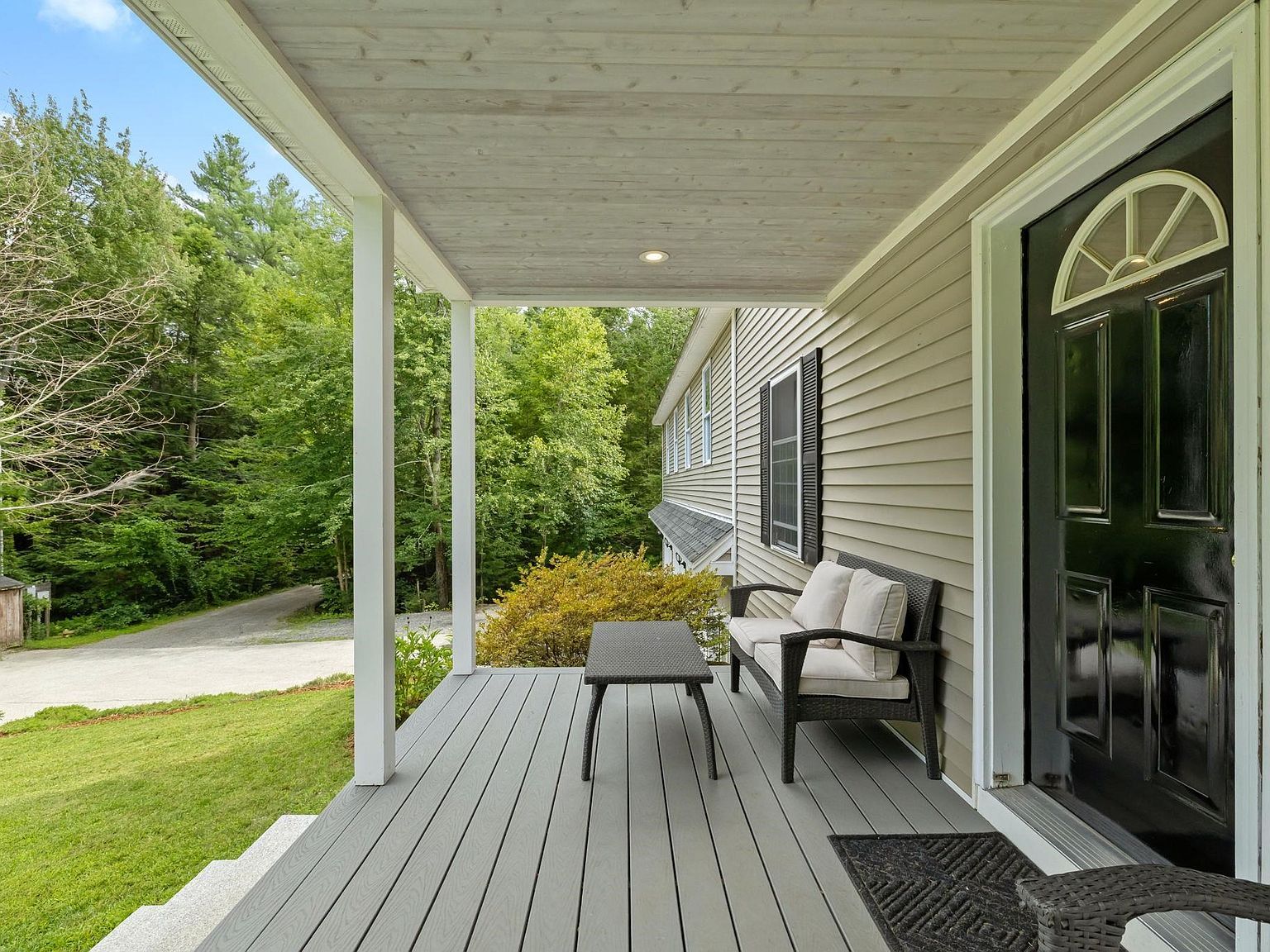 379 New Boston Rd Francestown, NH 03043 - Thumbnail 5