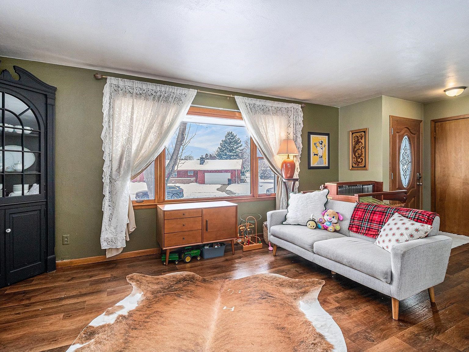 2010 Ross St Yankton, SD 57078 - Thumbnail 5