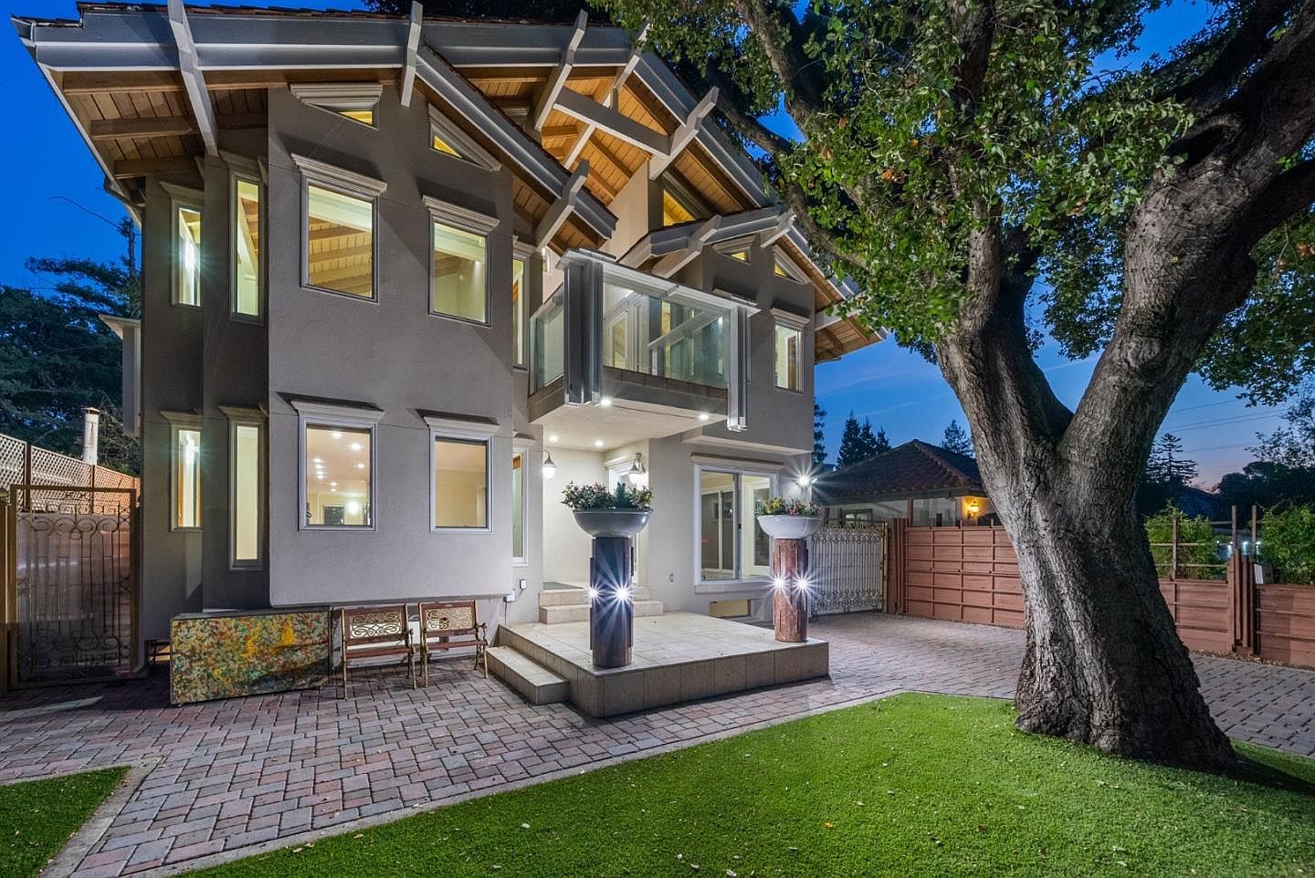 148 Kingsley Ave Palo Alto, CA 94301 - Thumbnail 5