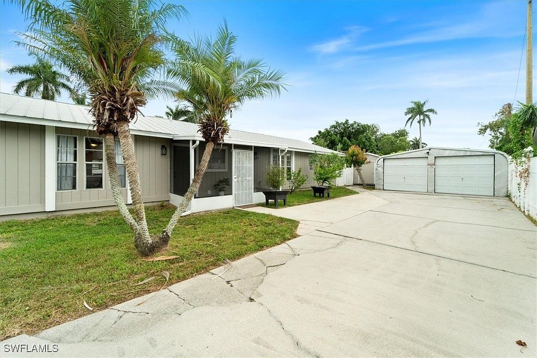 51-55 Lake St North Fort Myers, FL 33903 - Thumbnail 5
