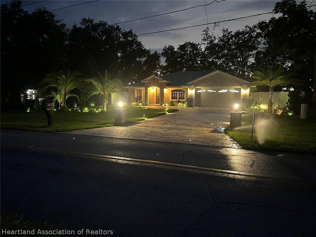 1823 N Olivia Dr Avon Park, FL 33825 - Thumbnail 5