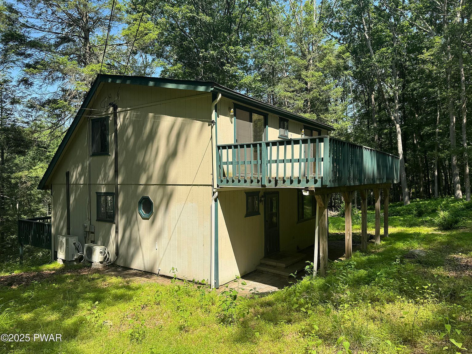 219 Woodpecker Ct Bushkill, PA 18324 - Thumbnail 5