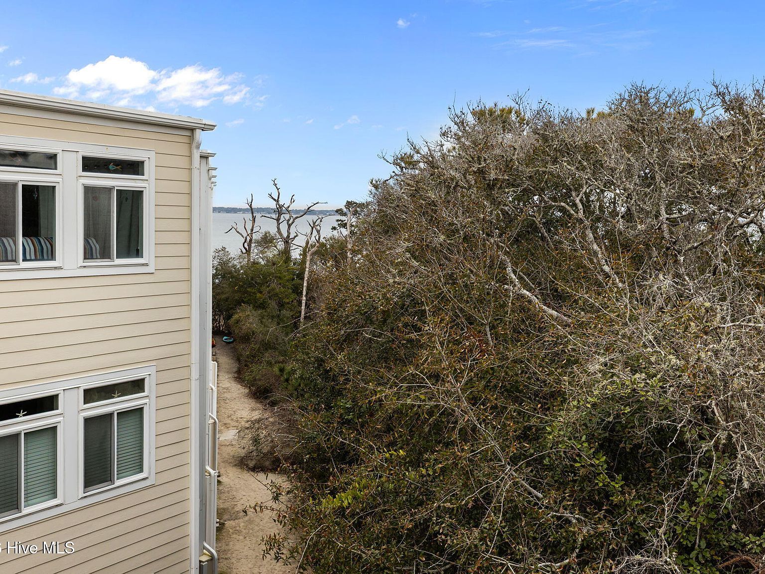 650 Salter Path Rd APT 315 Pine Knoll Shores, NC 28512 - Thumbnail 5