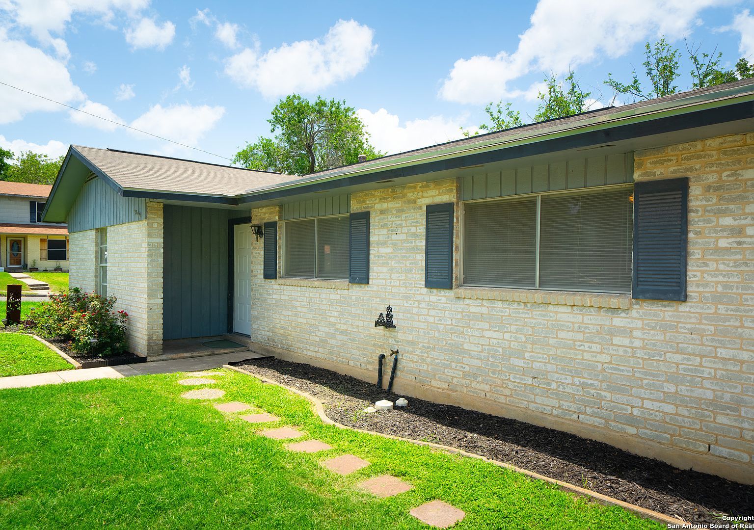 10803 Edgecrest Dr San Antonio, TX 78217 - Thumbnail 5