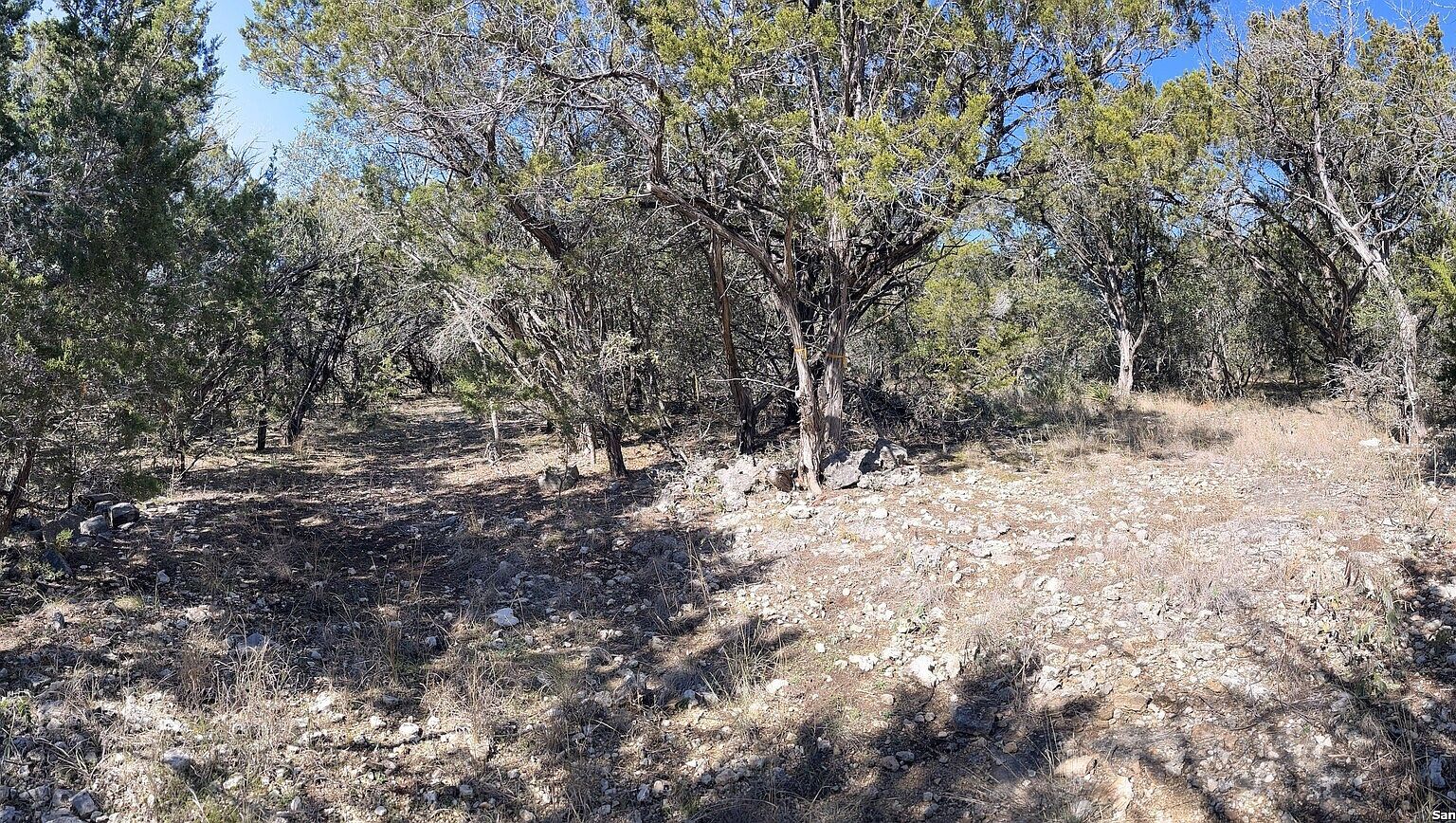 22 Street Bandera, TX 78003 - Thumbnail 5