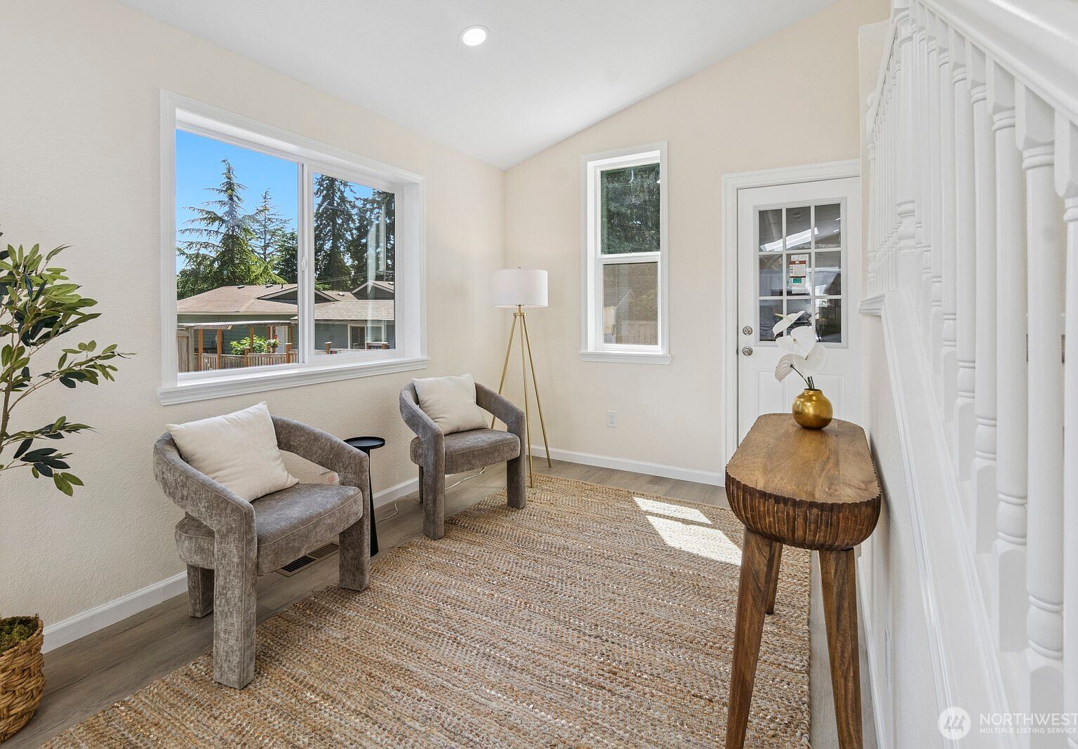 16828 Ambaum Blvd S Burien, WA 98148 - Thumbnail 5