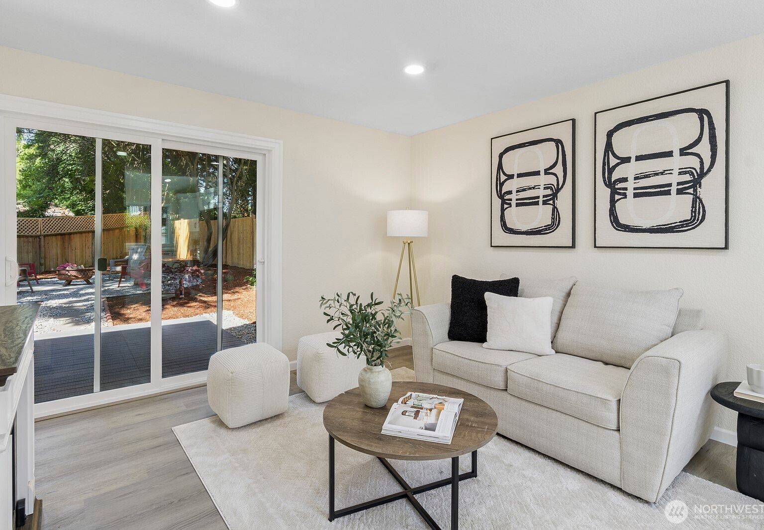 16828 Ambaum Blvd S Seattle, WA 98148 - Thumbnail 5