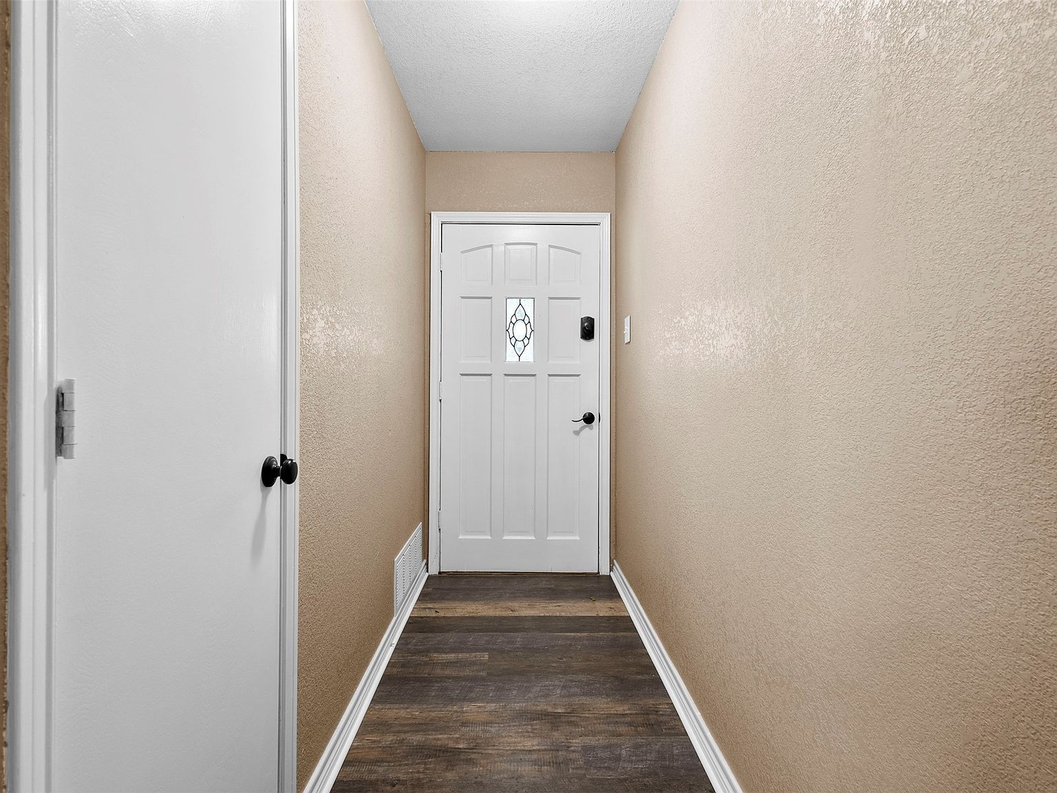 1108 Lakefront Dr Waxahachie, TX 75165 - Thumbnail 5