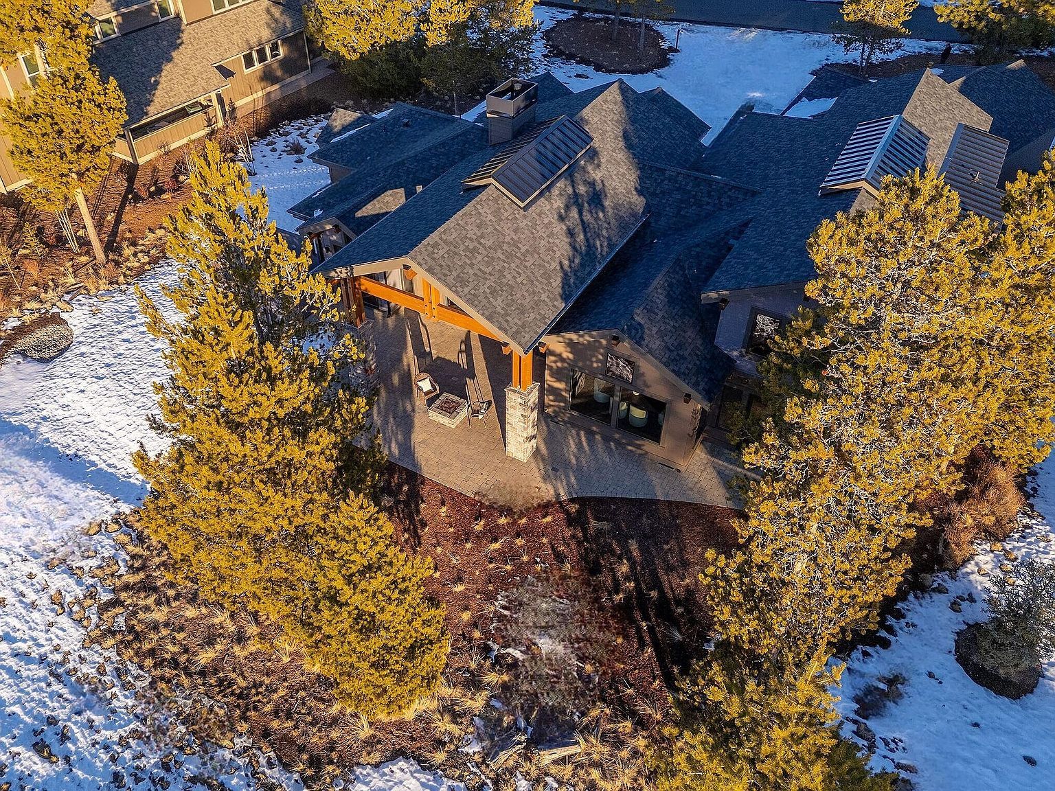 56673 Glowstone Loop Bend, OR 97707 - Thumbnail 5