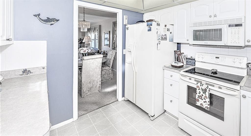 4525 Cove Cir APT 709 Saint Petersburg, FL 33708 - Thumbnail 5