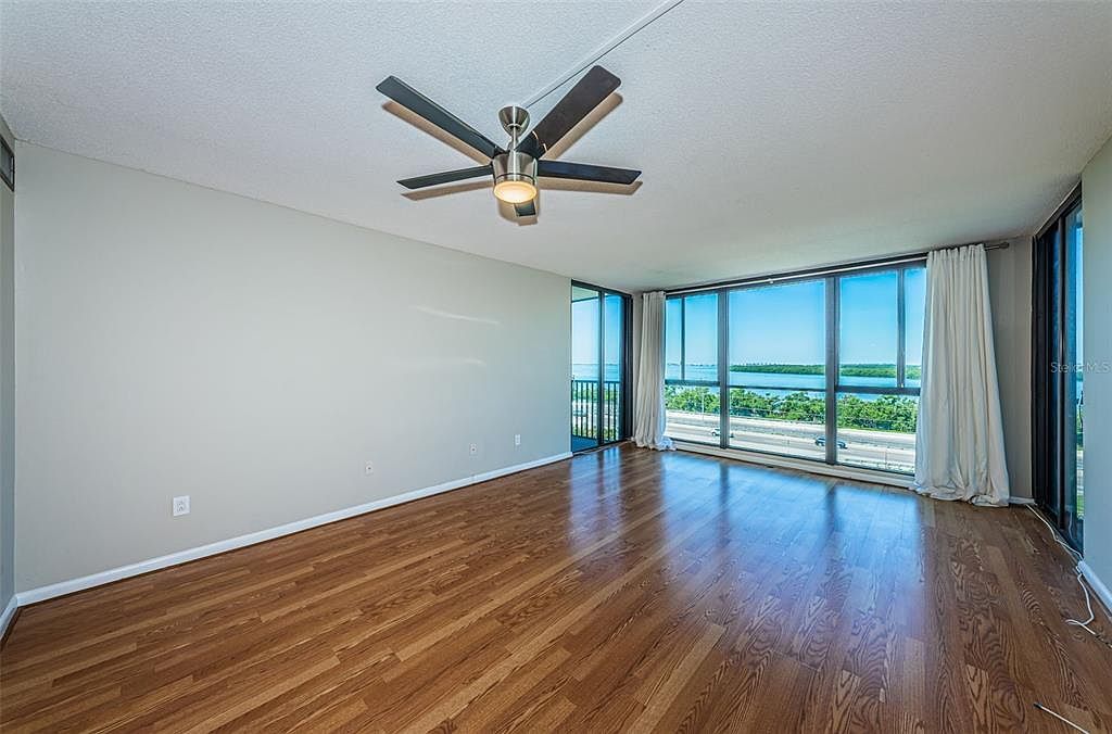 7100 Sunshine Skyway Ln S APT 608 Saint Petersburg, FL 33711 - Thumbnail 5