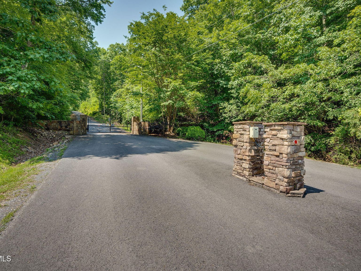 4 Walnut Bend Dr Whitesburg, TN 37891 - Thumbnail 5