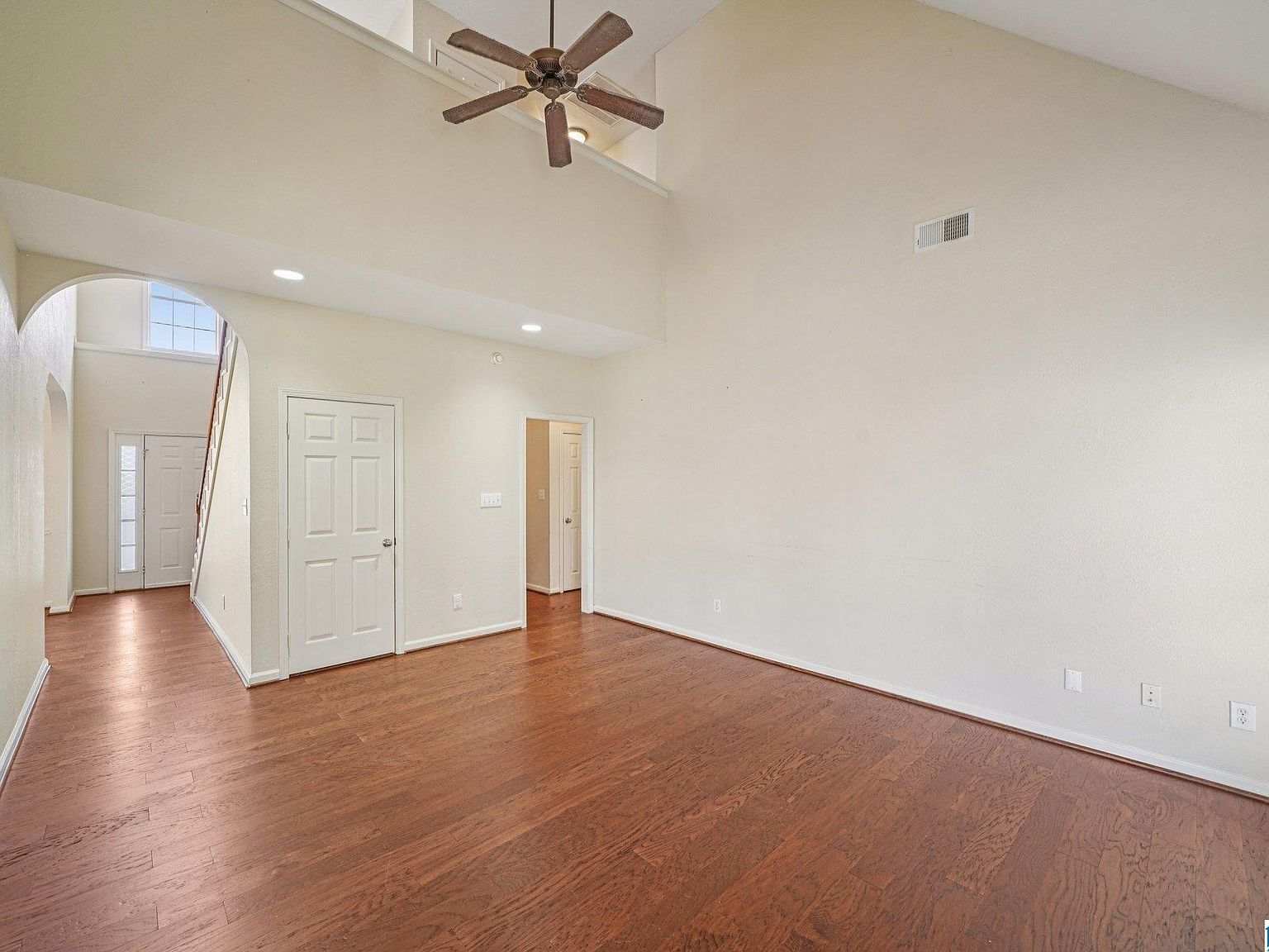 110 Lantana Cir Pelham, AL 35124 - Thumbnail 5