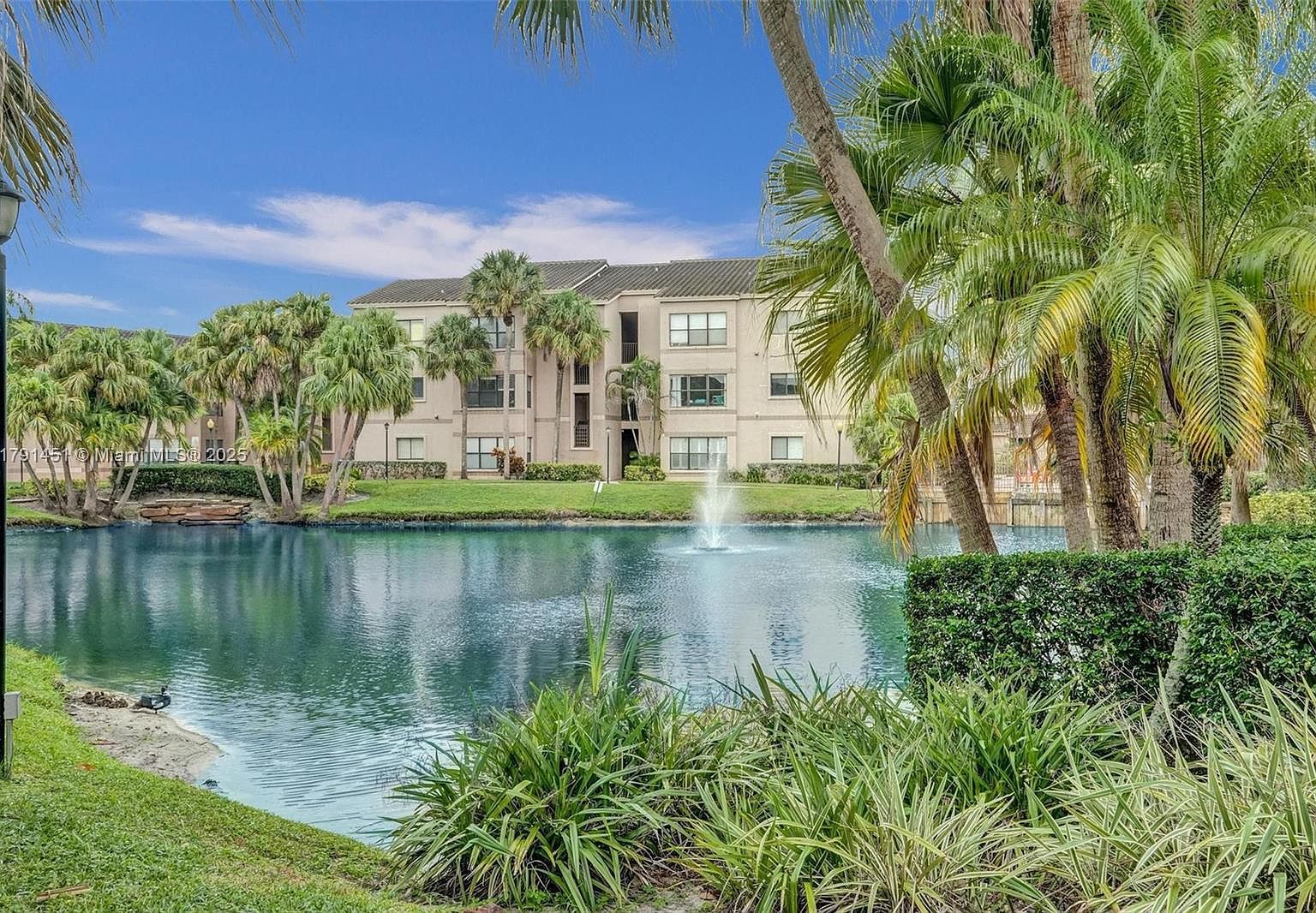 2986 S University Dr APT 8201 Fort Lauderdale, FL 33328 - Thumbnail 5