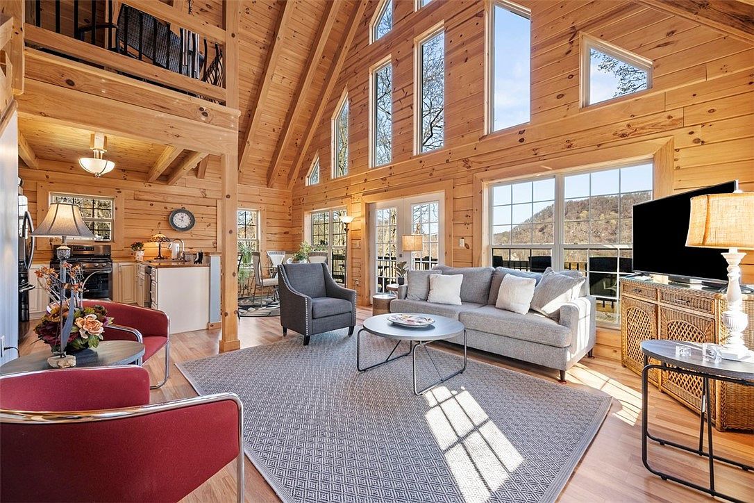 148 1st St Georgetown, PA 15043 - Thumbnail 5