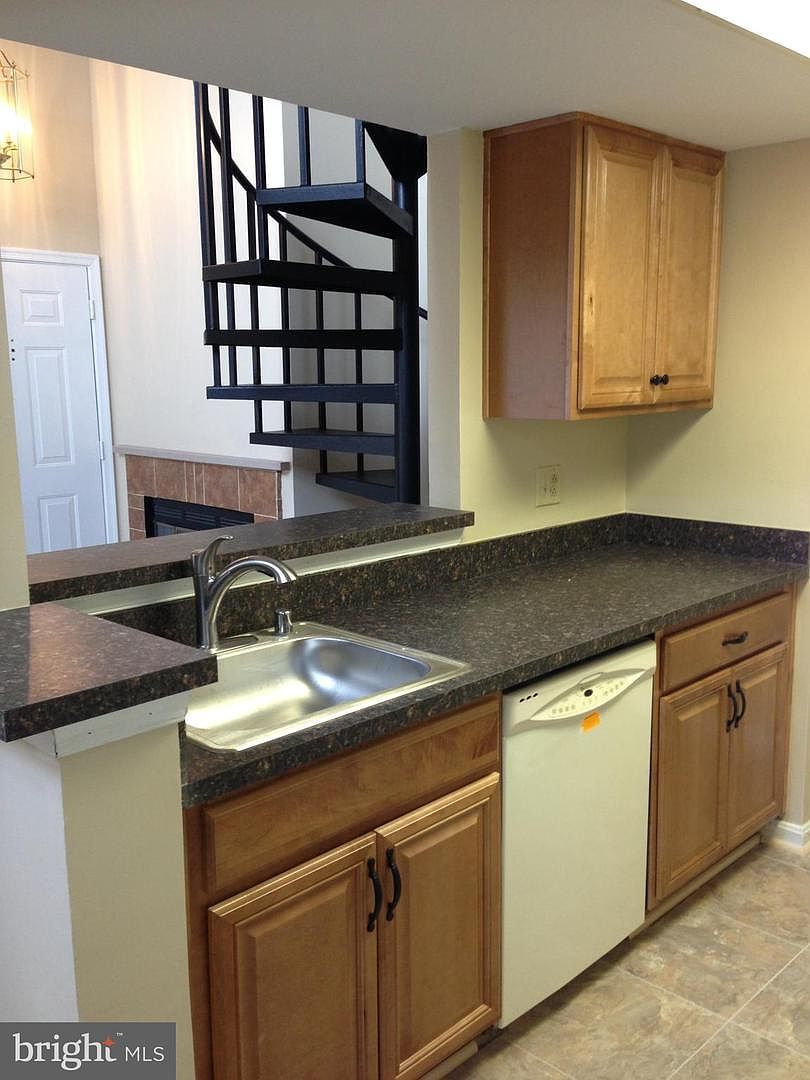 10416 Westridge Dr Unit 5-301 Bowie, MD 20721 - Thumbnail 5