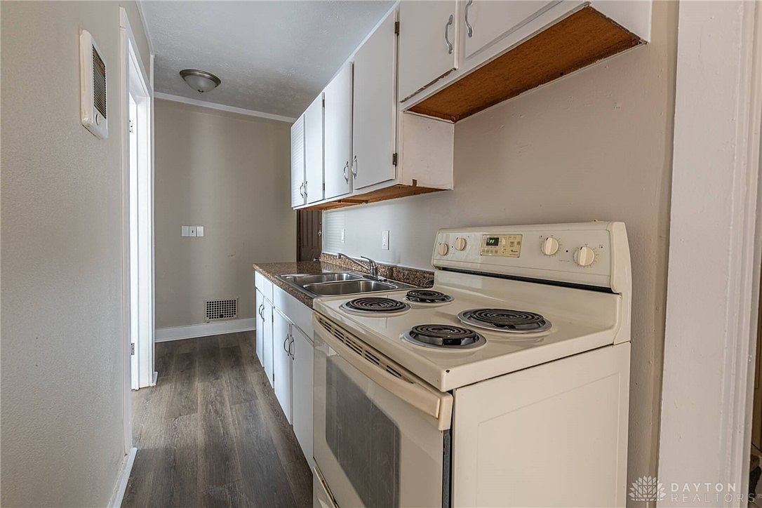 1214 Wayne Ave #1216 Dayton, OH 45410 - Thumbnail 5