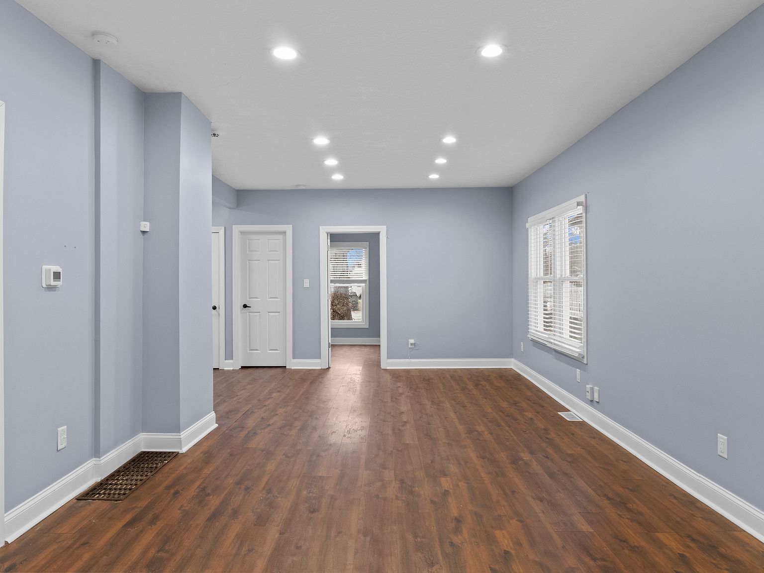 1052 W 35th St Indianapolis, IN 46208 - Thumbnail 5