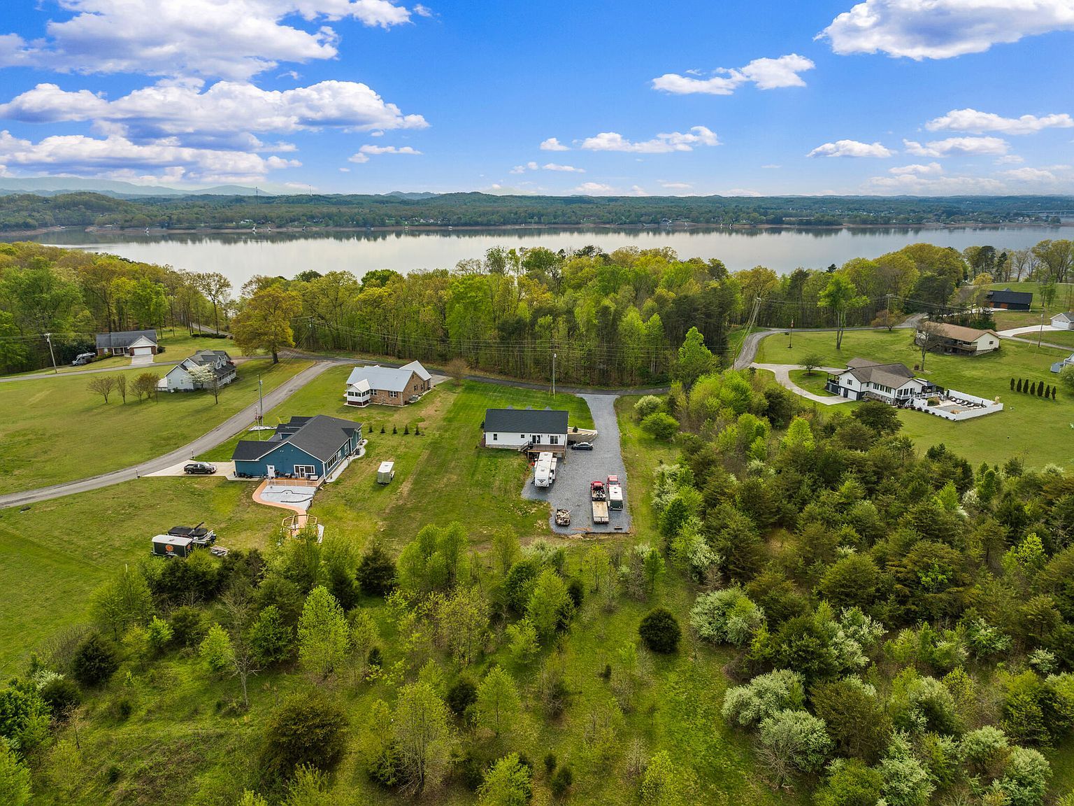 335 Bonne Vista Dr White Pine, TN 37890 - Thumbnail 5