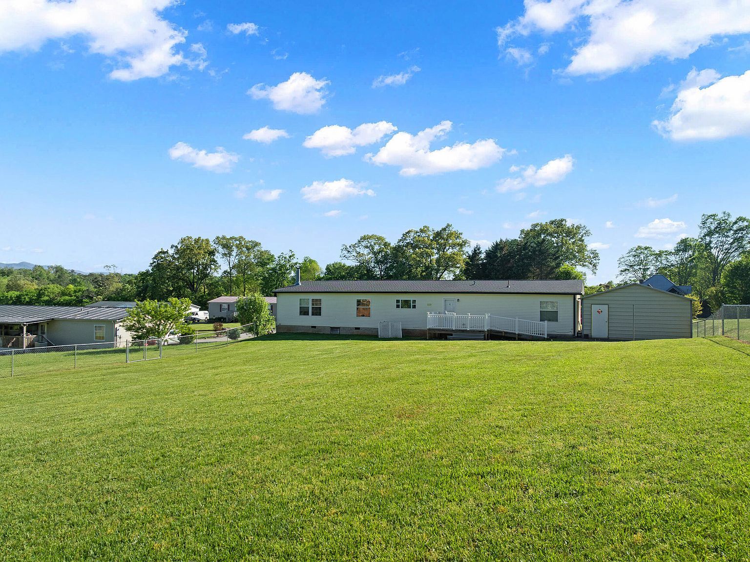 1126 Oakes Vista Ln Seymour, TN 37865 - Thumbnail 5