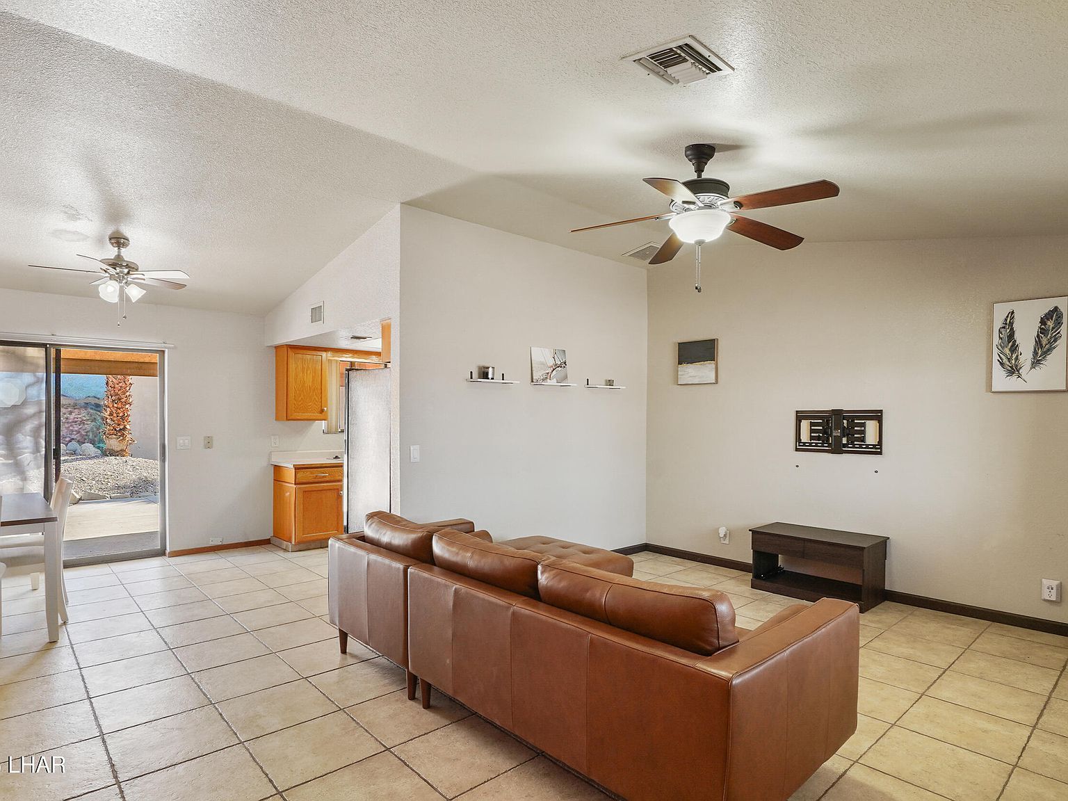 2294 Pheasant Ln Lake Havasu City, AZ 86403 - Thumbnail 5