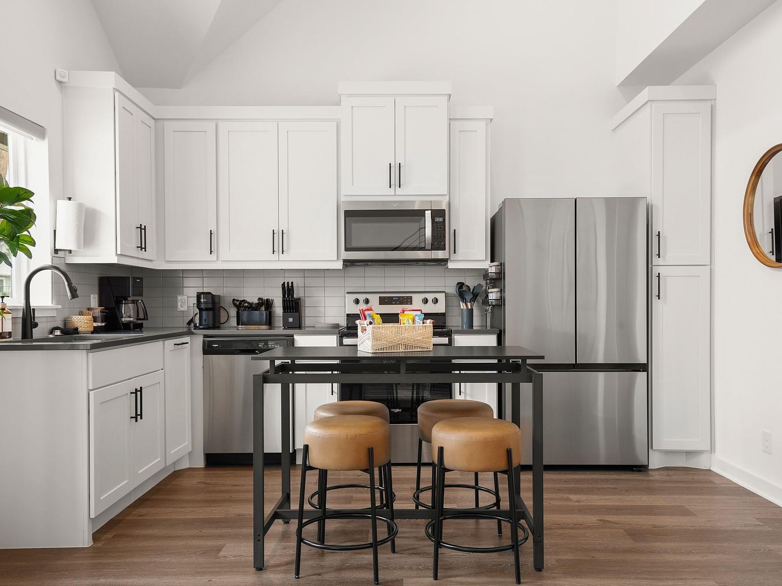 1211 Taulbee Ln #2 Austin, TX 78757 - Thumbnail 5