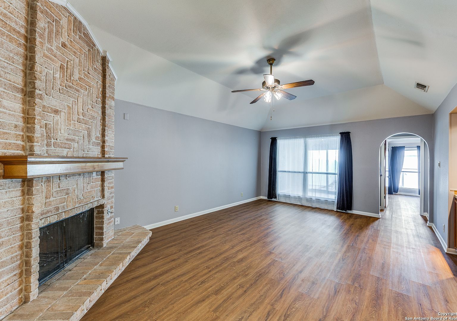 10311 Grand Cir San Antonio, TX 78239 - Thumbnail 5