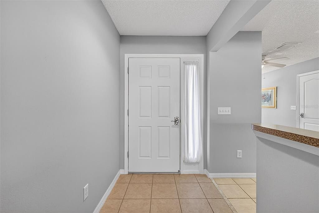 1927 Walden Way The Villages, FL 32162 - Thumbnail 5