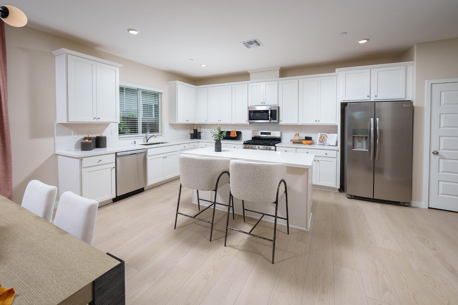7250 Covell Beach Ln Stockton, CA 95219 - Thumbnail 5
