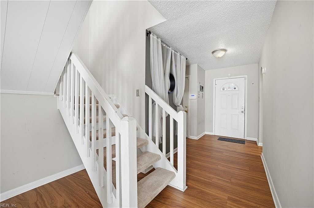 936 Fern Ridge Rd Virginia Beach, VA 23452 - Thumbnail 5