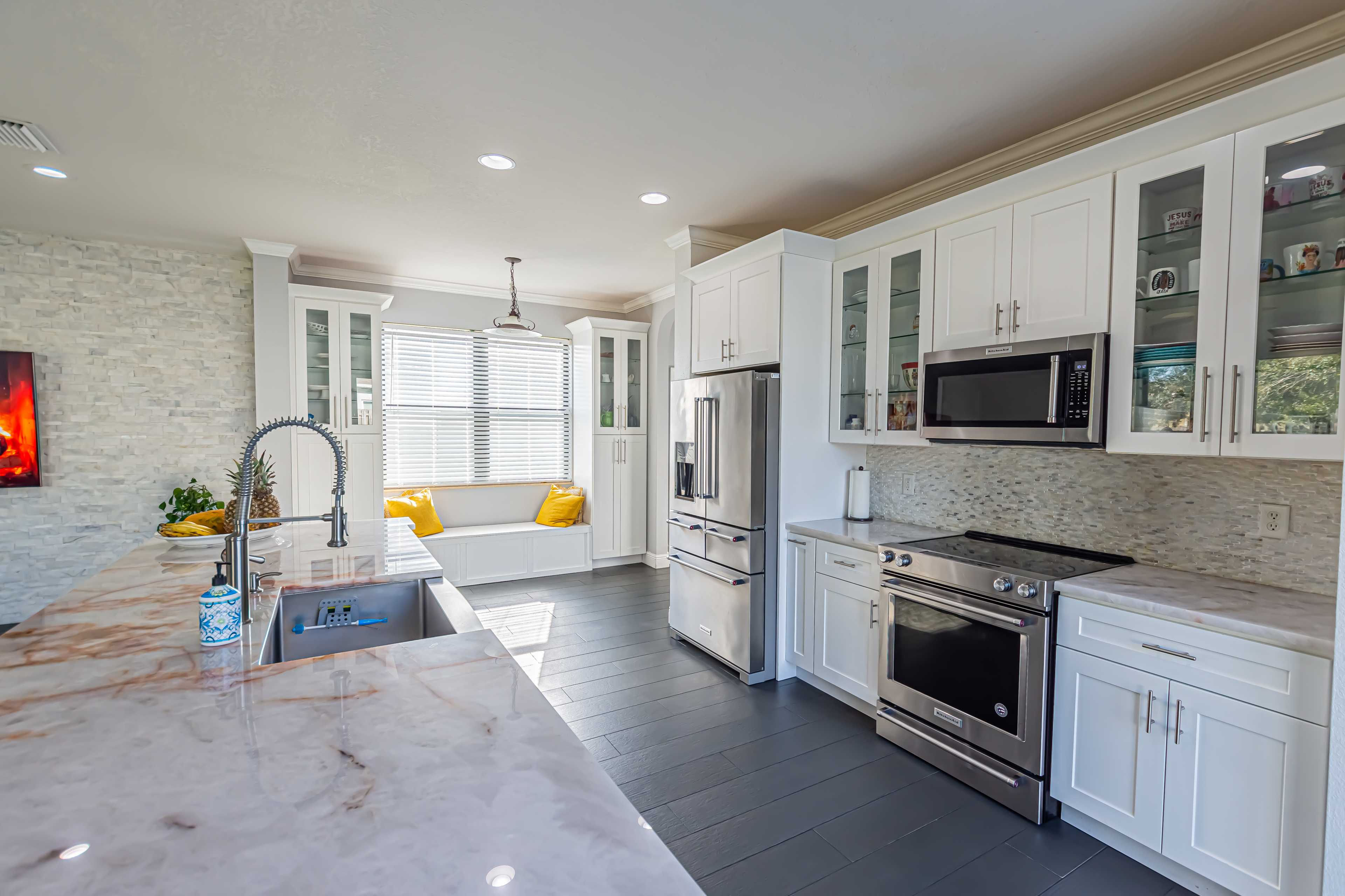 983 Southwest Nichols Terrace, Port St. Lucie, FL, USA, 34953 - Thumbnail 3