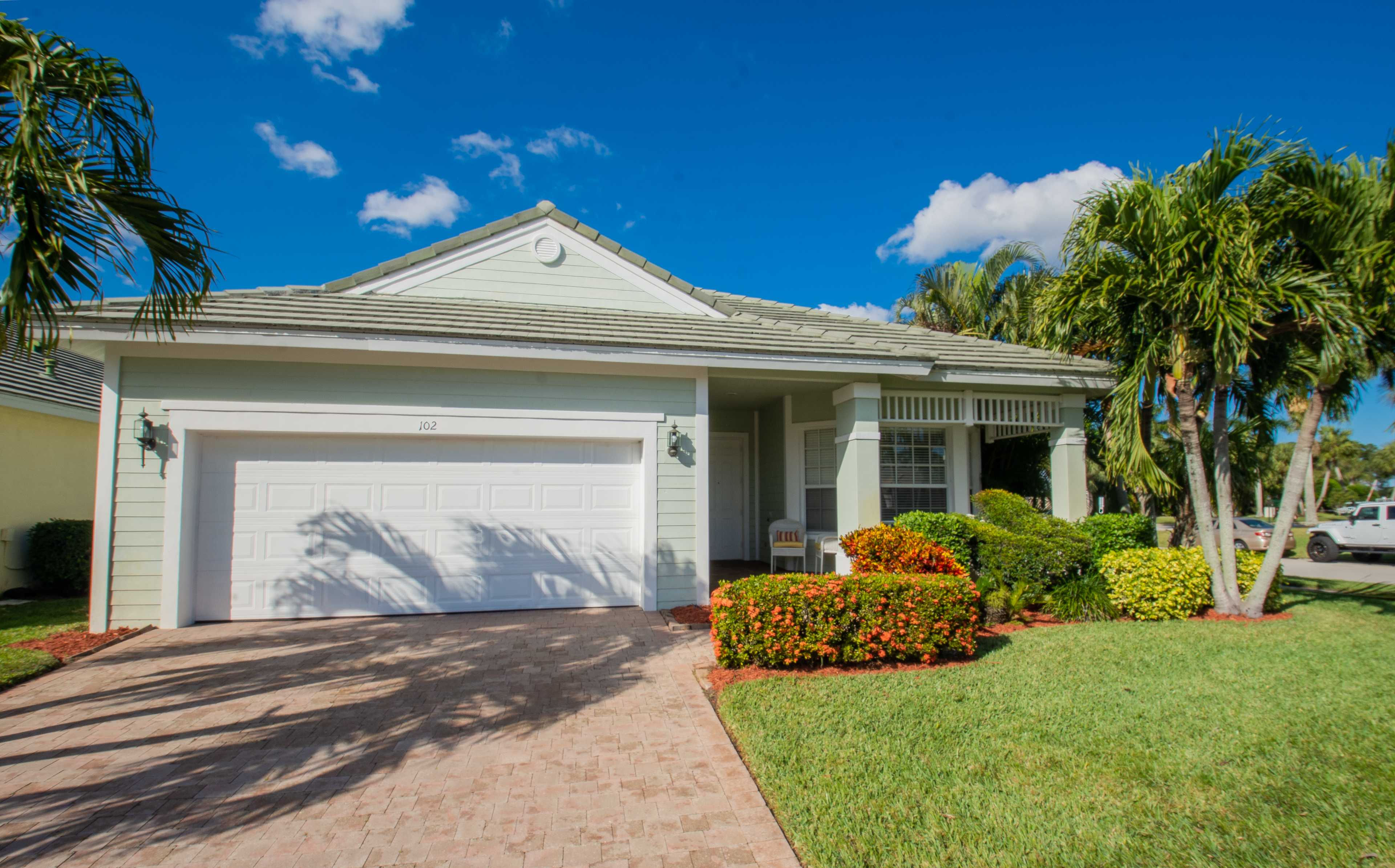 102 Northwest Swann Mill Circle, Port St. Lucie, FL, USA, 34986  | Single Family