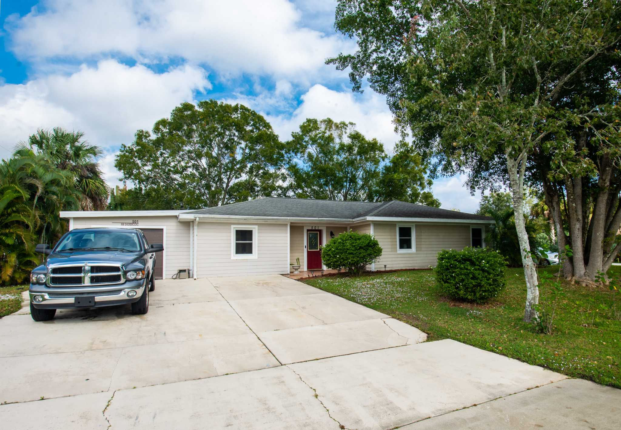 501 Northwest Sherbrooke Avenue, Port St. Lucie, FL, USA, 34983 - Thumbnail 5