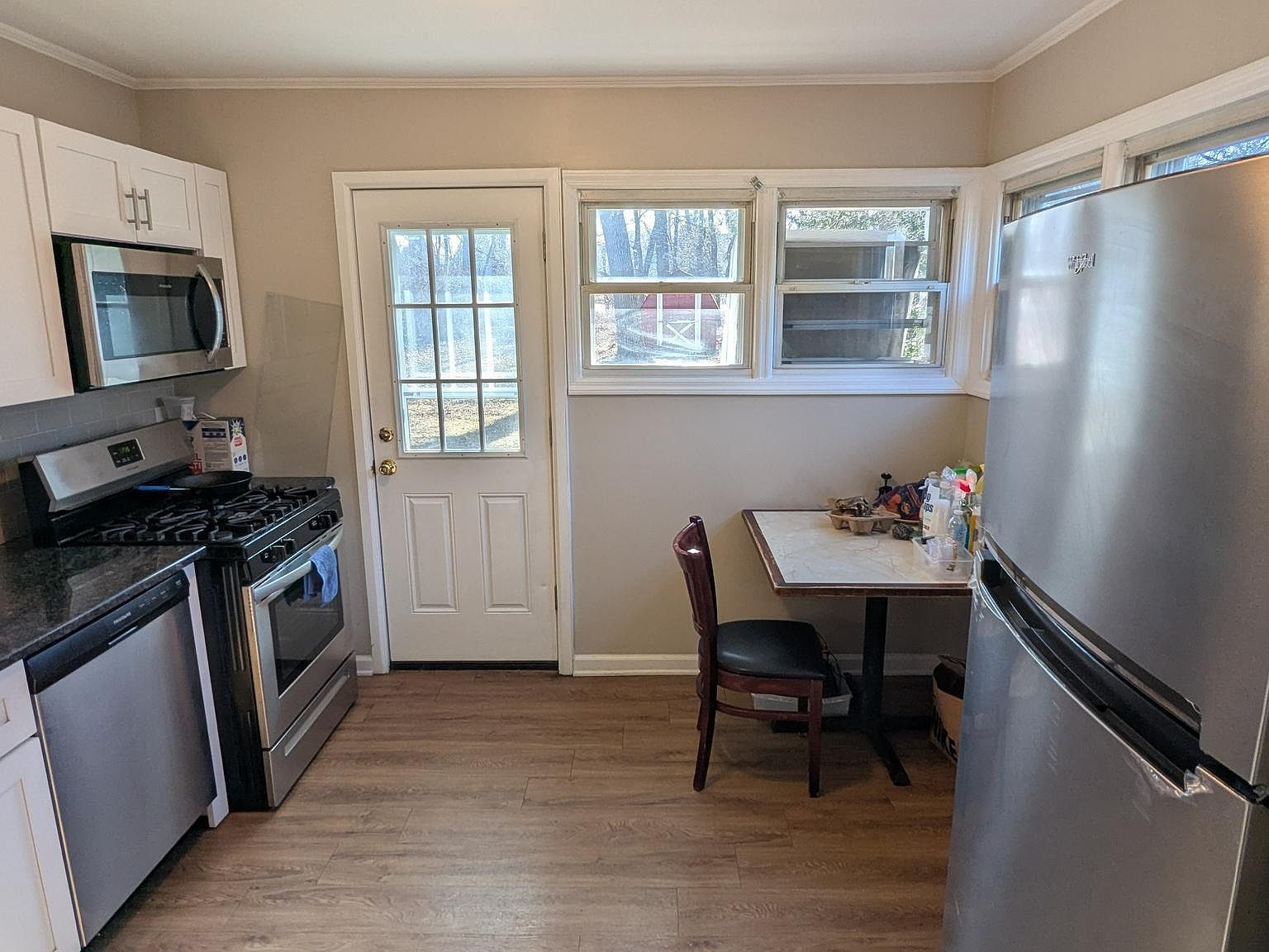 1075 Fireside Ave Ewing, NJ 08618 - Thumbnail 5